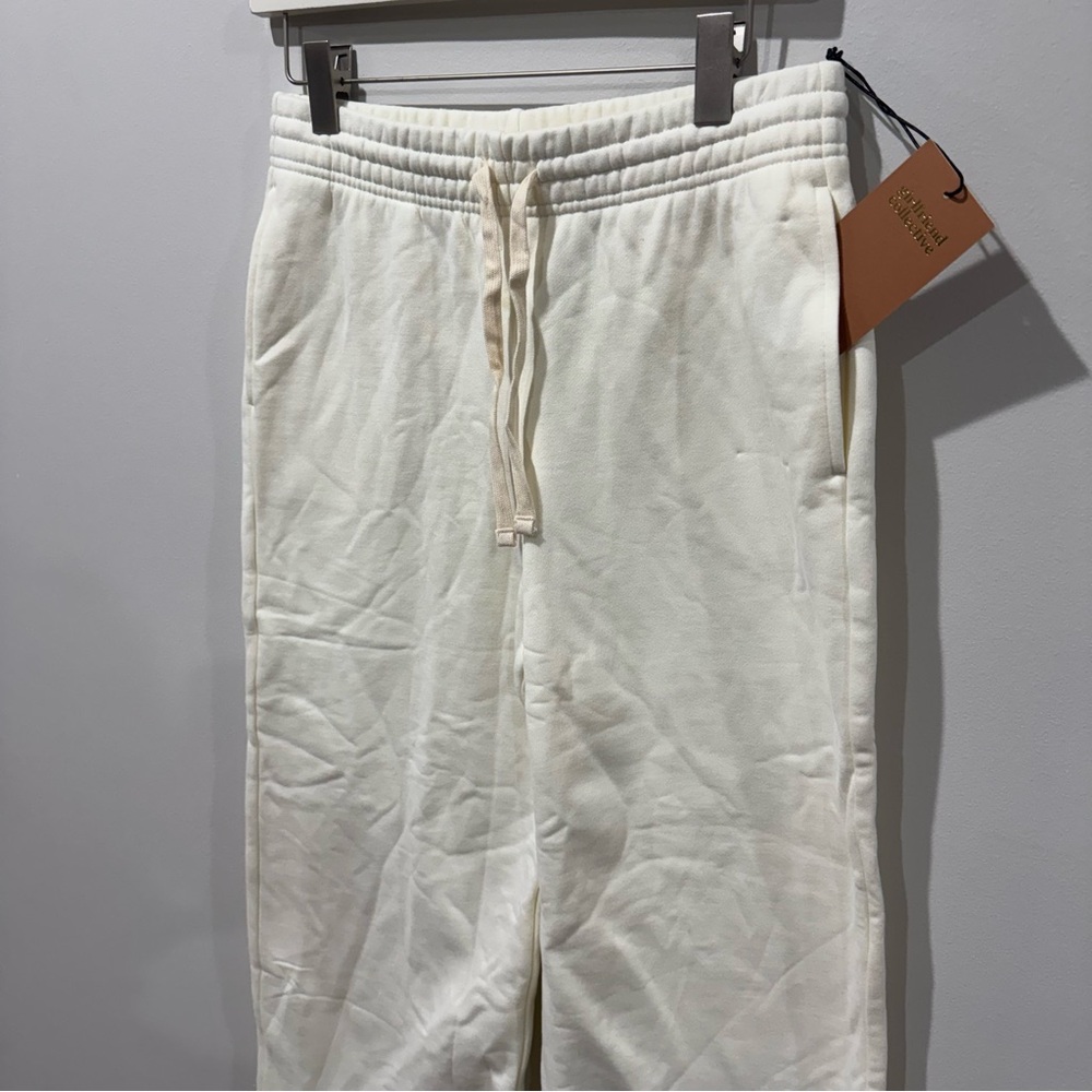 Girlfriend Collective Size Medium Wide Leg Sweatpants 50/50 Cream Off White - Picture 3 of 6